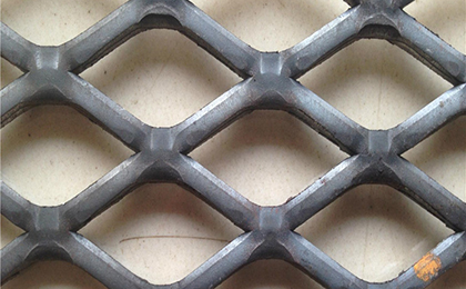 菱形鋼板網